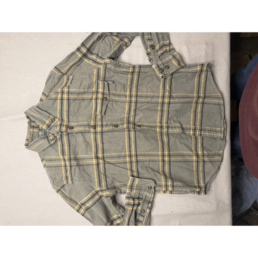 Woolrich Shirt Mens Small Gray Yellow Plaid Soft Flannel Long Sleeve Button Up